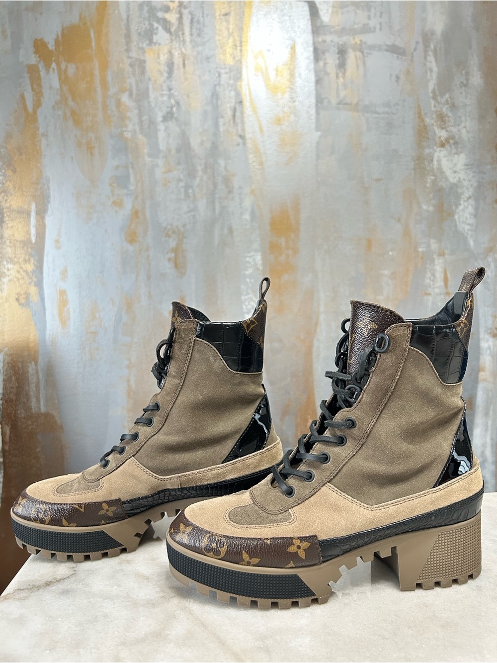 Louis Vuitton Laureate Platform Desert Boots